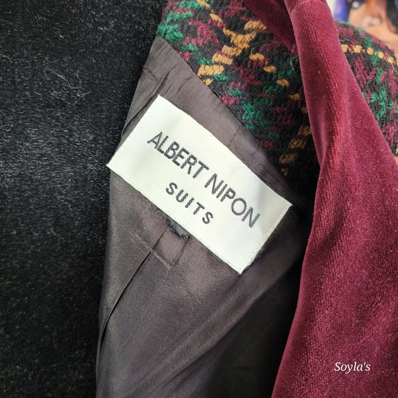 Albert Nipon Suit Jacket - Picture 2 of 7